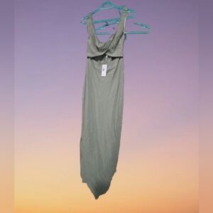 Elegant Green Maxi Dress